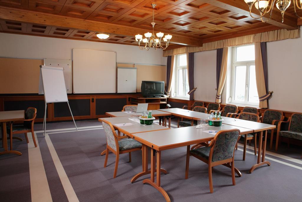 Seehotel Schwan Gmunden Exterior photo